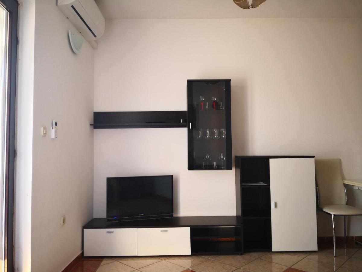 Apartment Plavia Biograd Biograd Na Moru Eksteriør billede