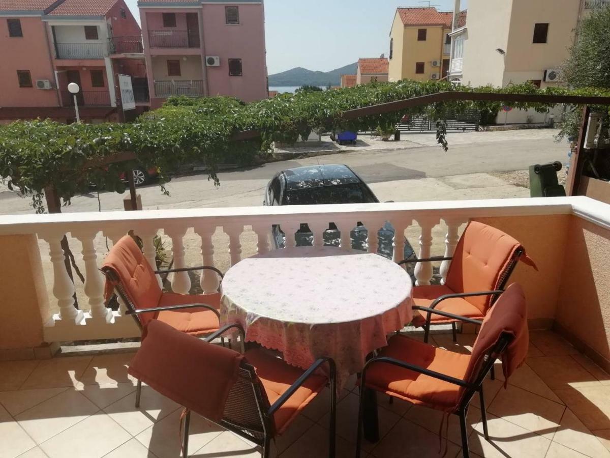 Apartment Plavia Biograd Biograd Na Moru Eksteriør billede